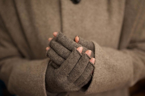 NISHIGUCHI KUTSUSHITA TENI メリノウール100％ アームウォーマー