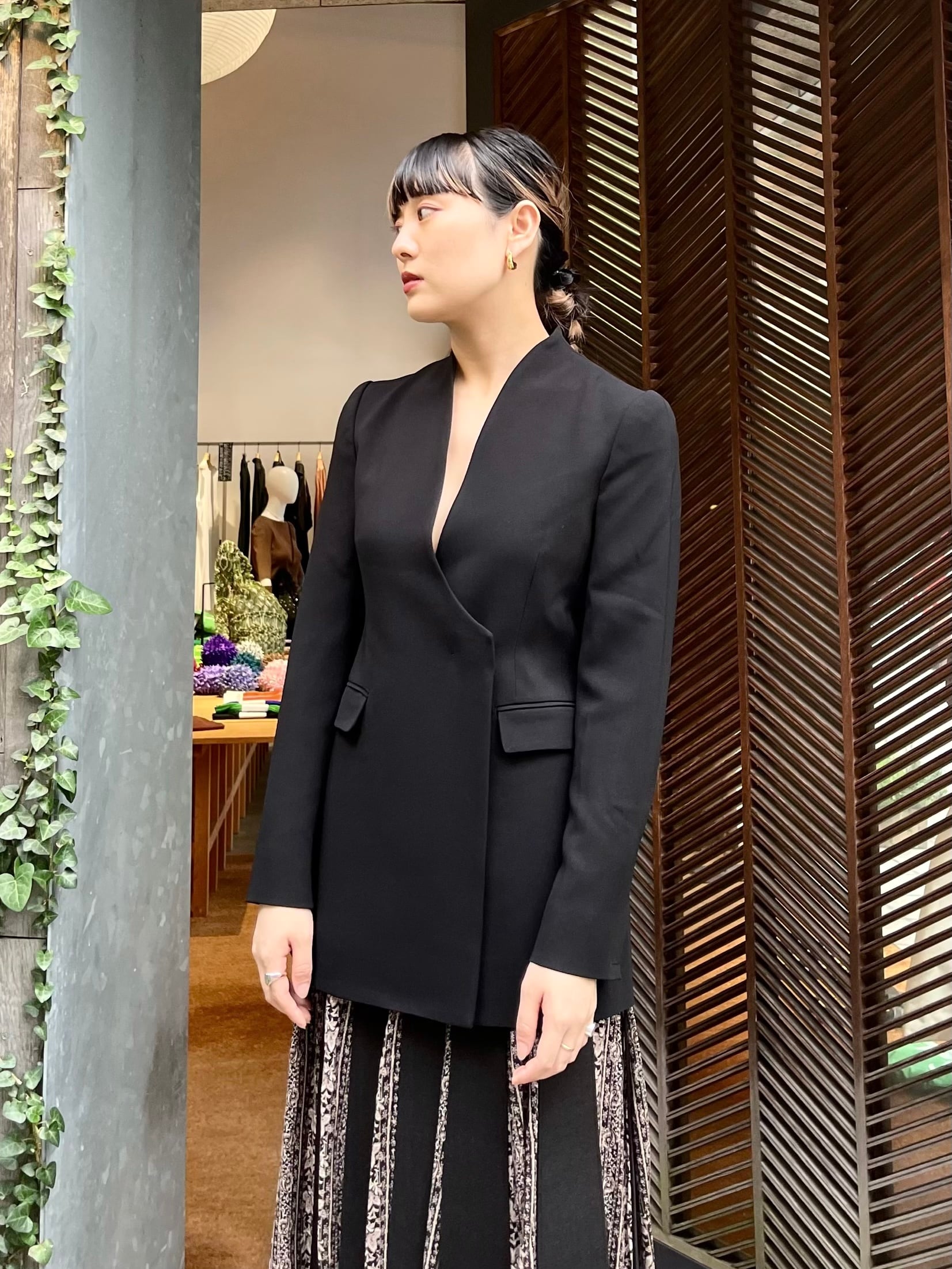 Collarless Double Breasted Suit Jacket