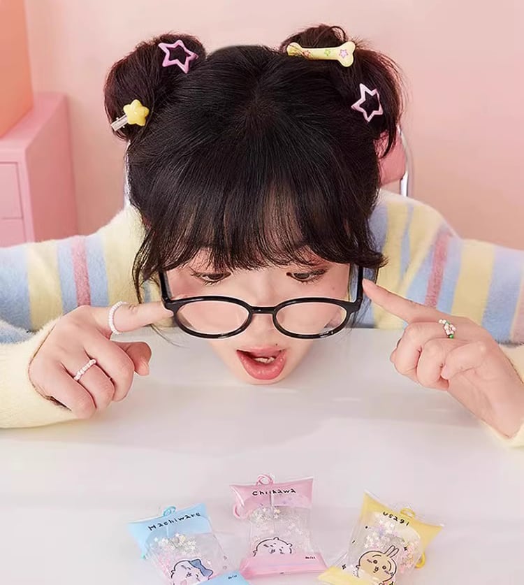 ちいかわ × MINISO シャカシャカキーホルダー ちいかわ 海外限定 日本