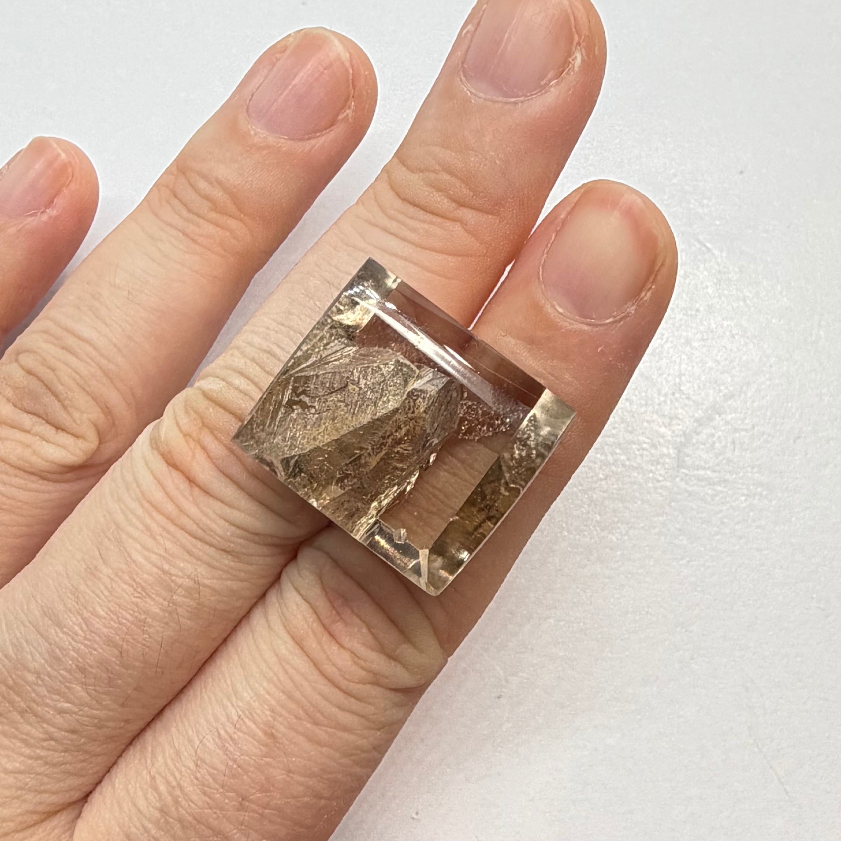 夫婦石 クオーツインクオーツ