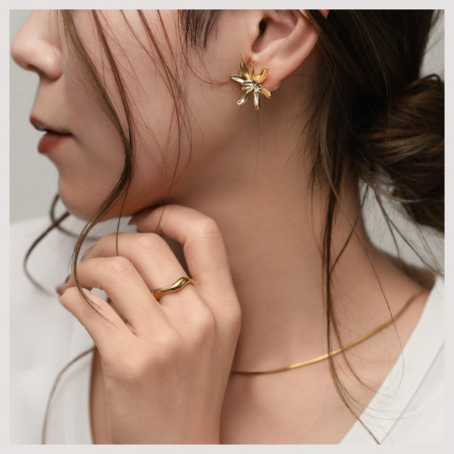 Pierce -Gold-