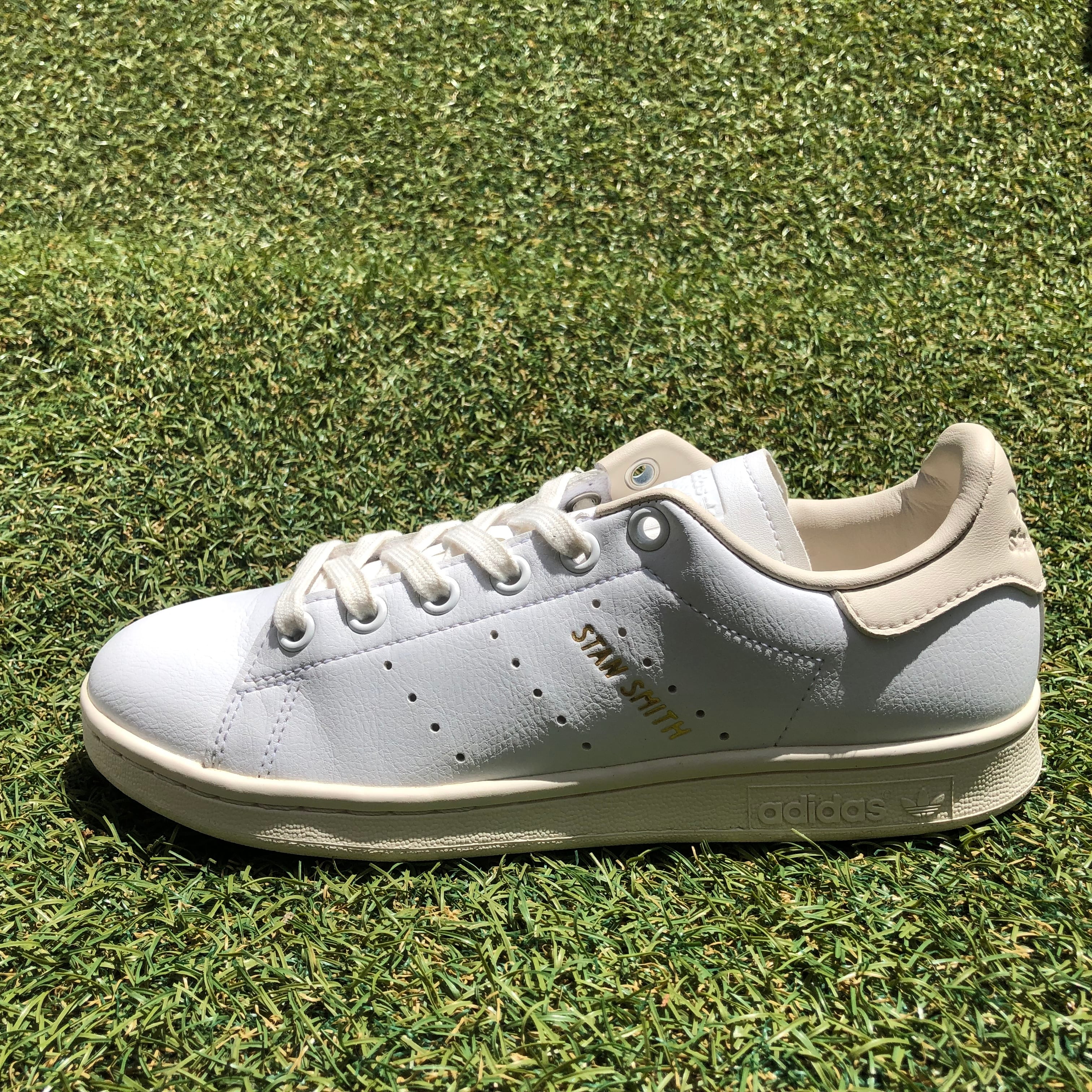 adidas×TOMORROWLAND stansmisth アディダス×トゥモローランド スタンスミス HT924