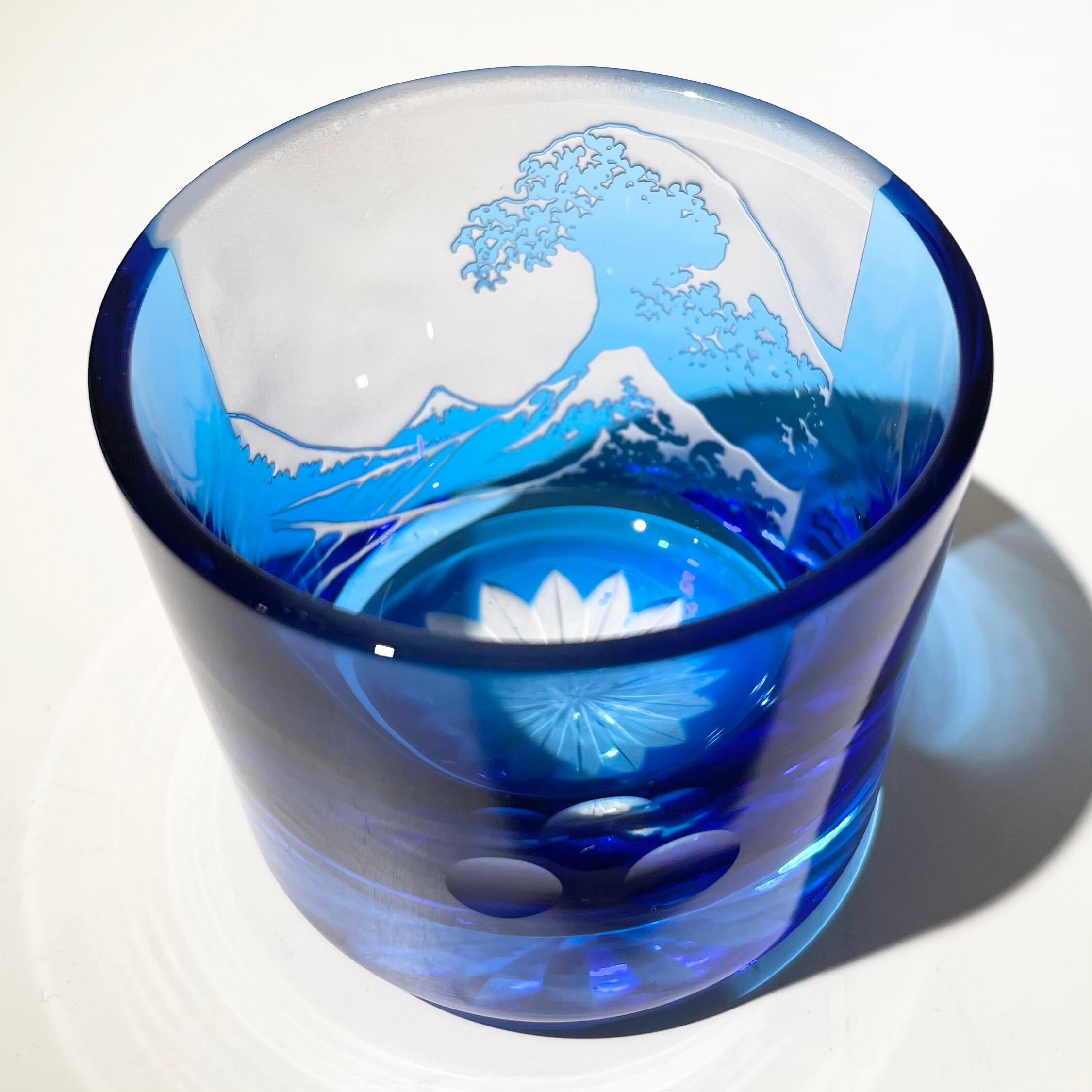 酒グラス 砂絵切子 富士と白波 | NakakinGlass