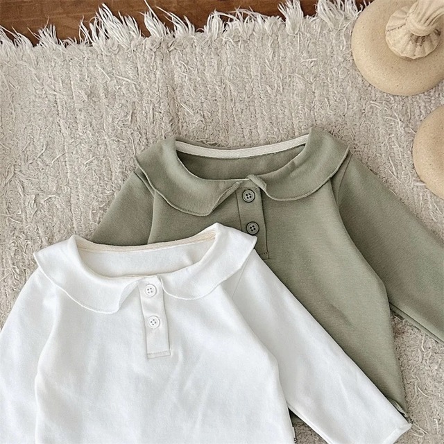 【取寄】シンプルだけど使い勝手抜群なピーターパンカラーメロウ風トップス