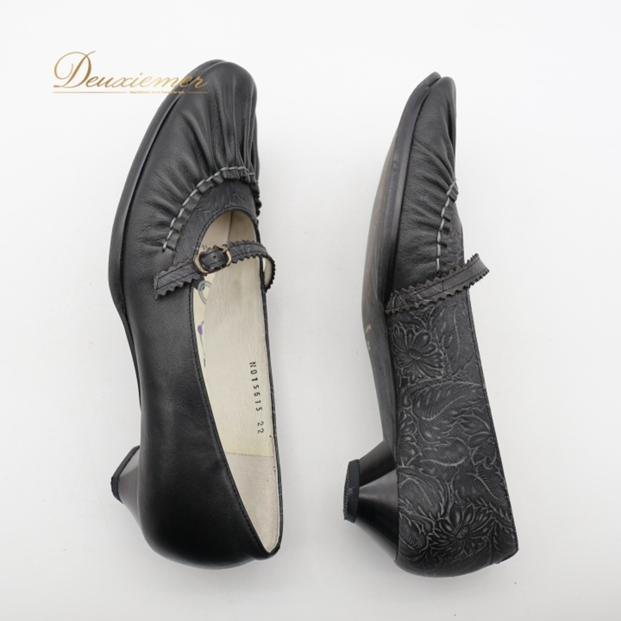 WANO NANO シューズ 22cm ブラック系 靴 くつ レディース パンプス ストラップ 日本製 花柄 模様 ぺたんこ カジュアル お出かけ かわいい フラワー 華やか オールブラック