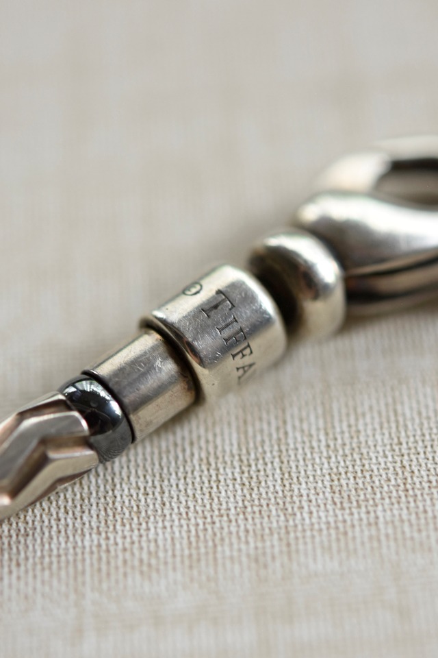 IORI／"Tiffany & Co." bracelet／Aztec hematite