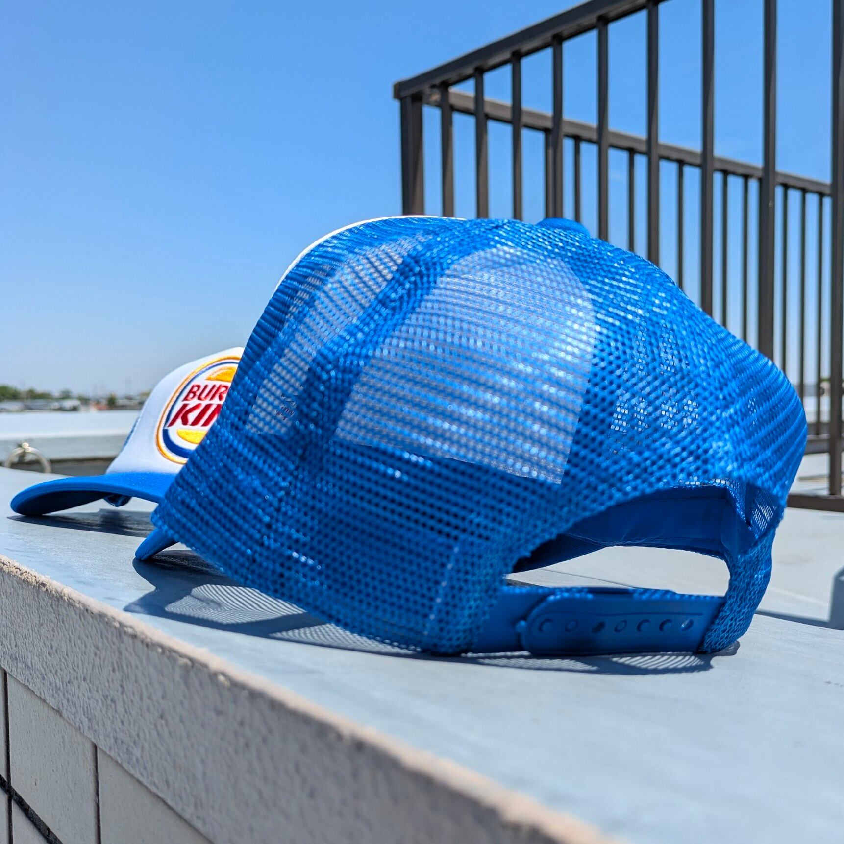 【 Mesh Cap / メッシュキャップ 】 AMOCO（アモコ） / BLUE / レーシングキャップ / ベースボールキャップ 〚アメリカン雑貨 アメトイ〛