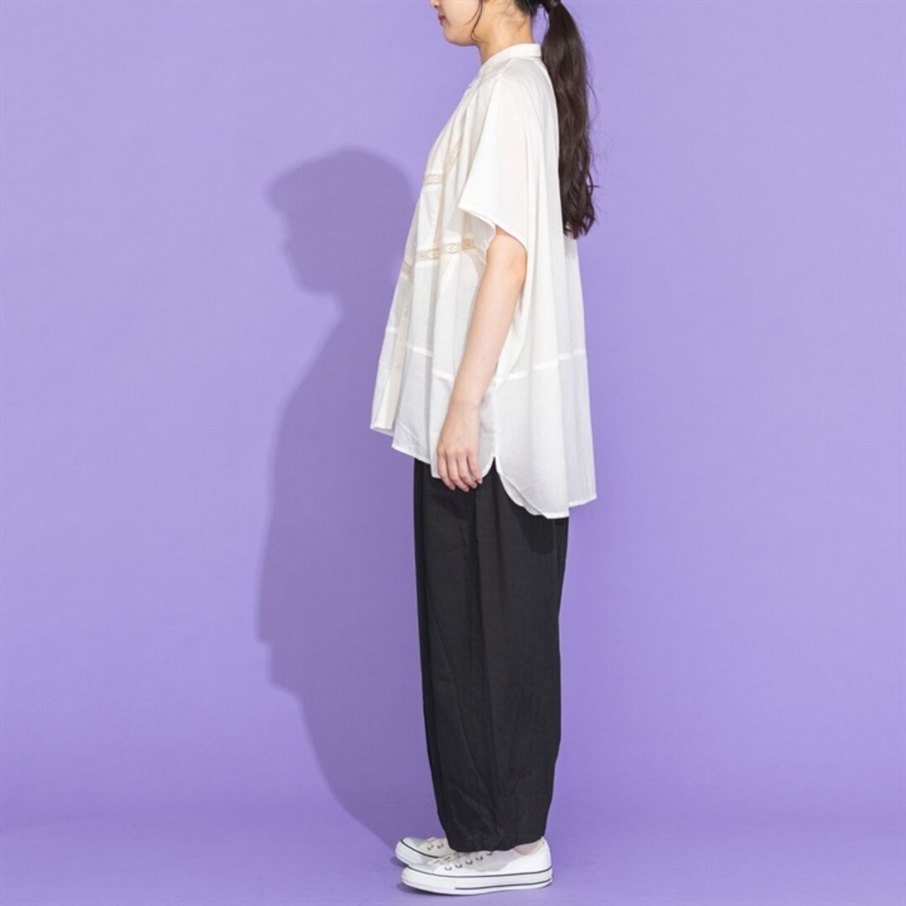 【m.n】キャンブリックレース切替フレンチスリーブワイドブラウス