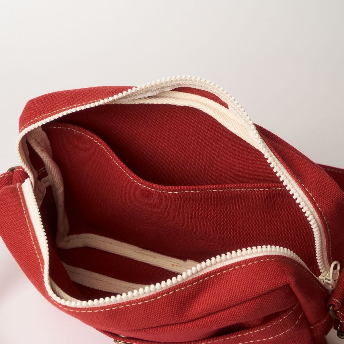 ショルダーバッグ SH-02 | 日の出テント 公式オンラインストア