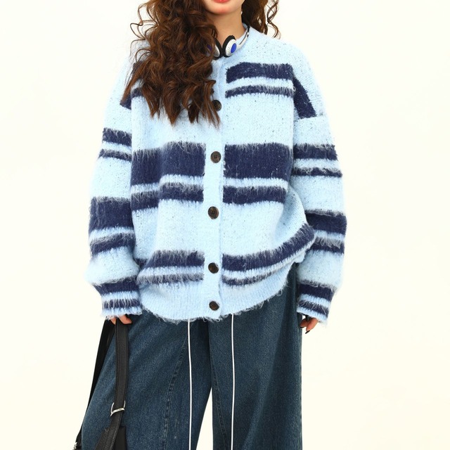 バックロゴレタードロップショルダーカーディガン 2col   R01339