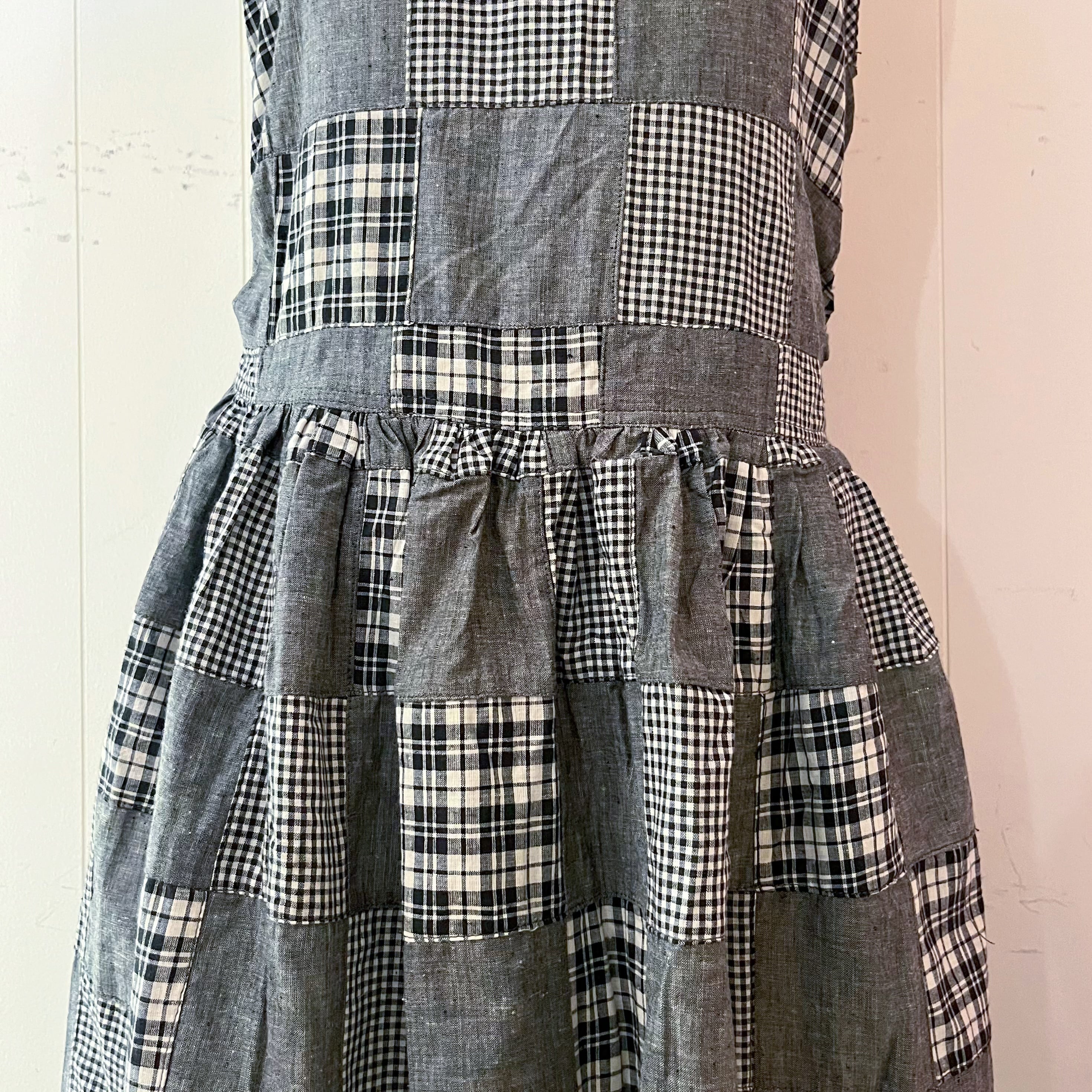 patchwork check apron one-piece
