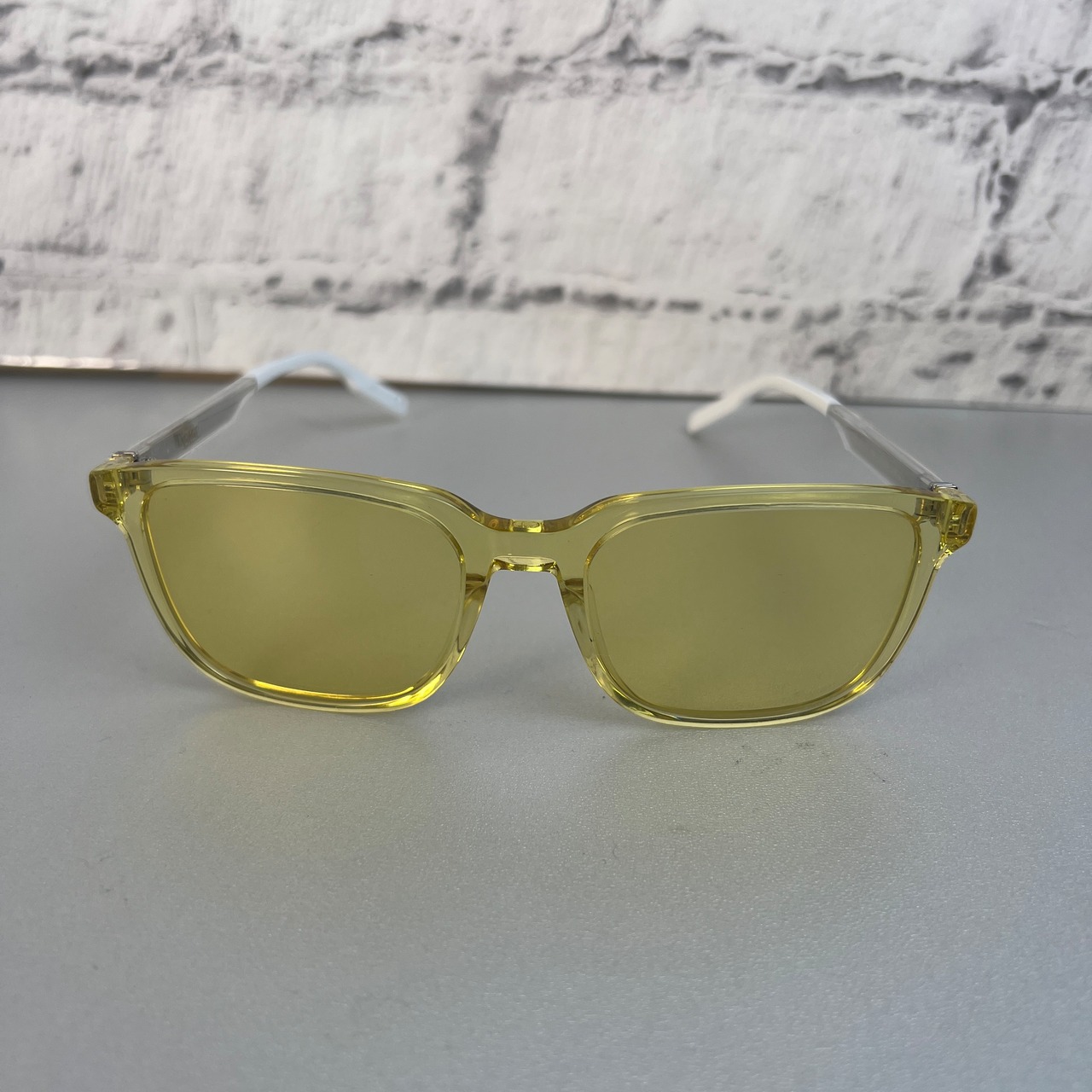 ディオール　DIOR  サングラス イエロー A-8954