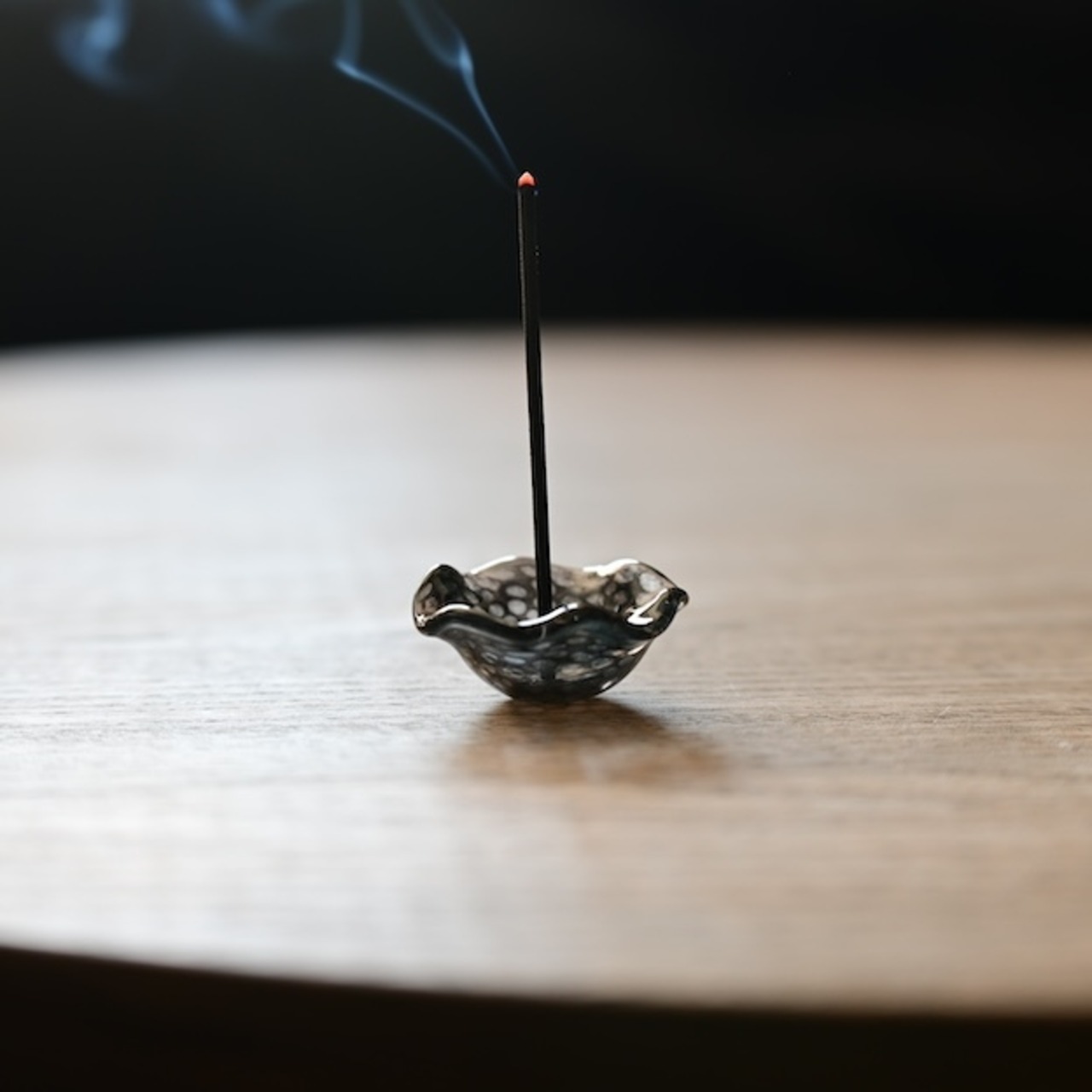 namiumi ガラスの香立て お花　 incense holder - flower  ［2104900000］