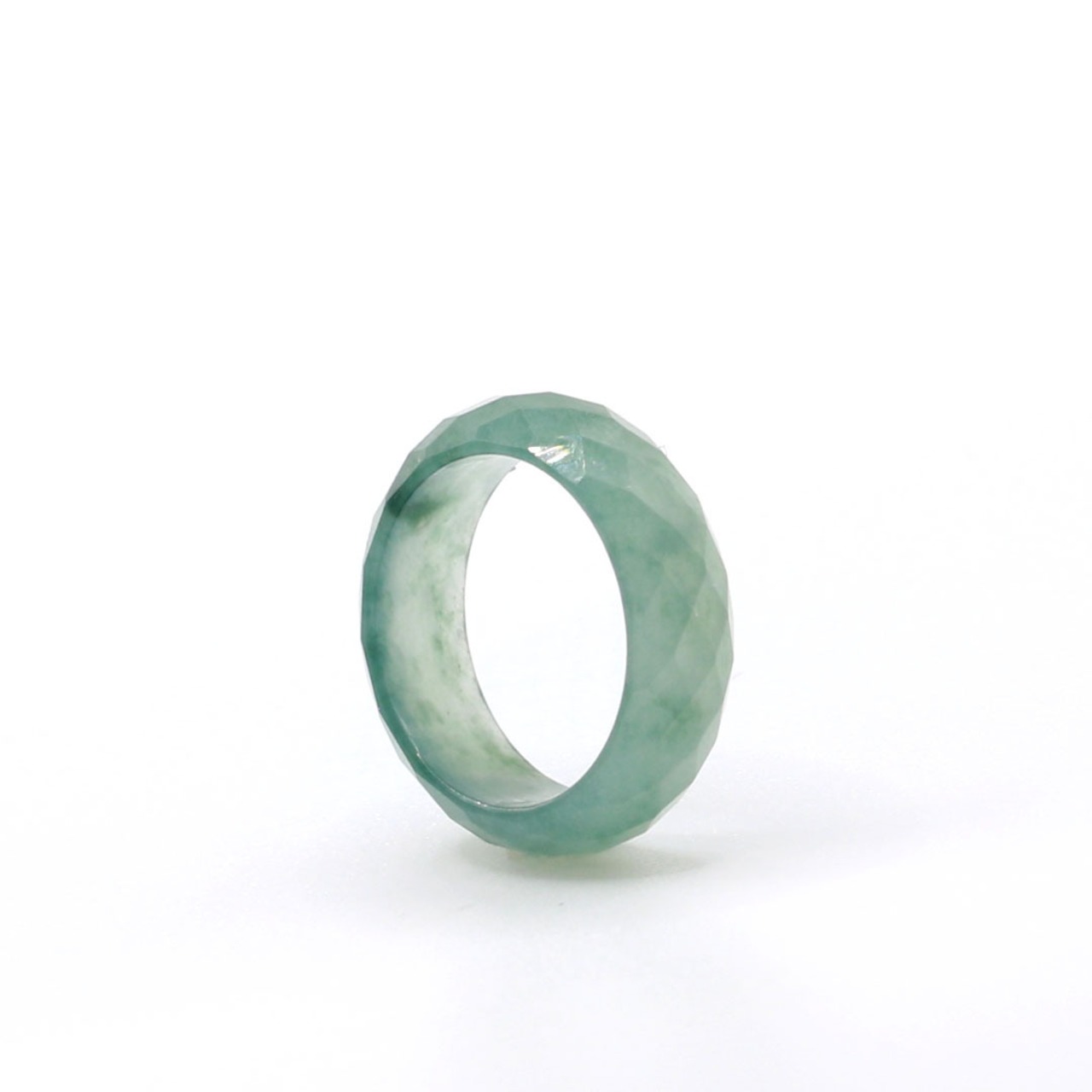 【10号】青緑色にキュン。翡翠ファセットカットくりぬき甲丸リング A貨翡翠 jd_rg1116