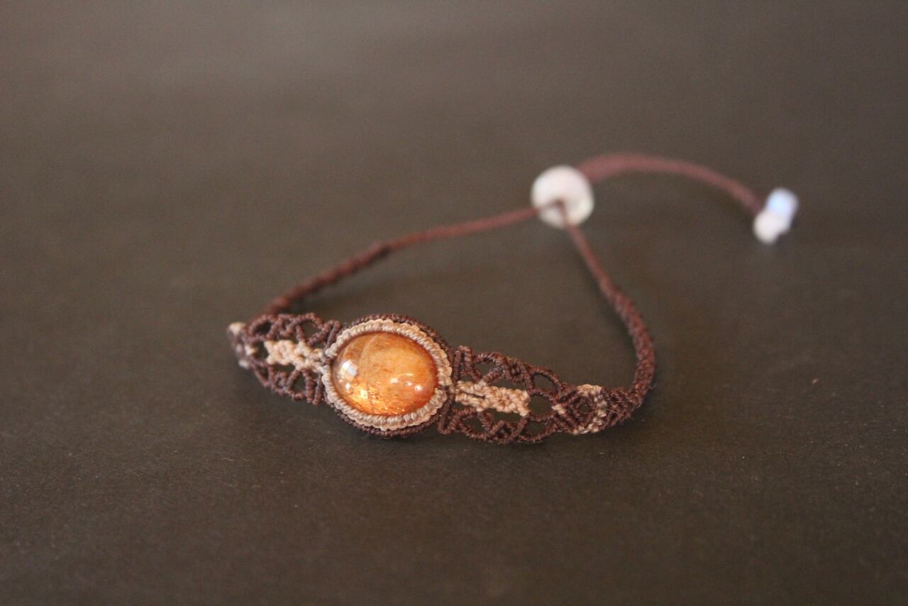Sunstone micro macrame bracelet