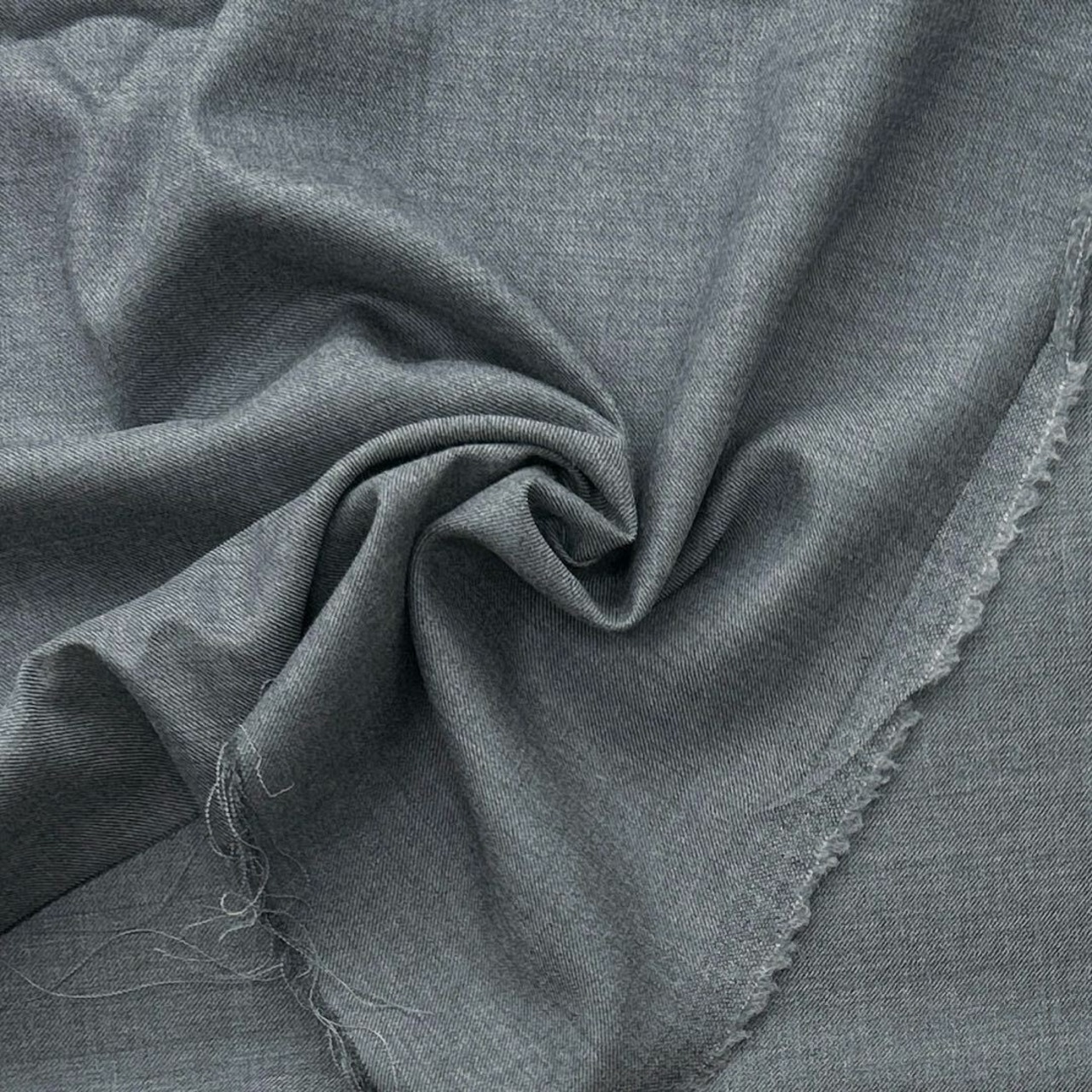 ★AM197◆3.3ｍ◆ ラスト1点！ウールポリエステル滑らかツイル生地◆グレー