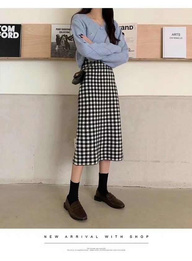 ミモレ丈チェックスカート