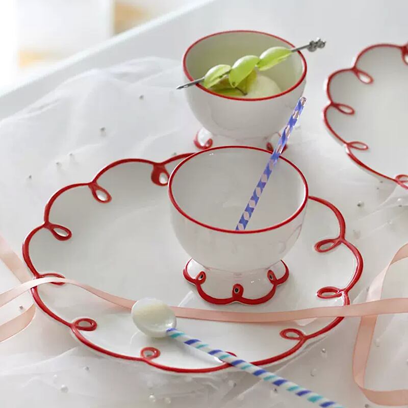 可愛い お皿 で気分も上がる 韓国 Cafe風 プレート イラスト風 ディッシュ 韓国インテリア ランチ ディナー おうち時間 写真映え 韓国雑貨 Lamitte Deco トレンド 韓国ファッション ショップ Base店