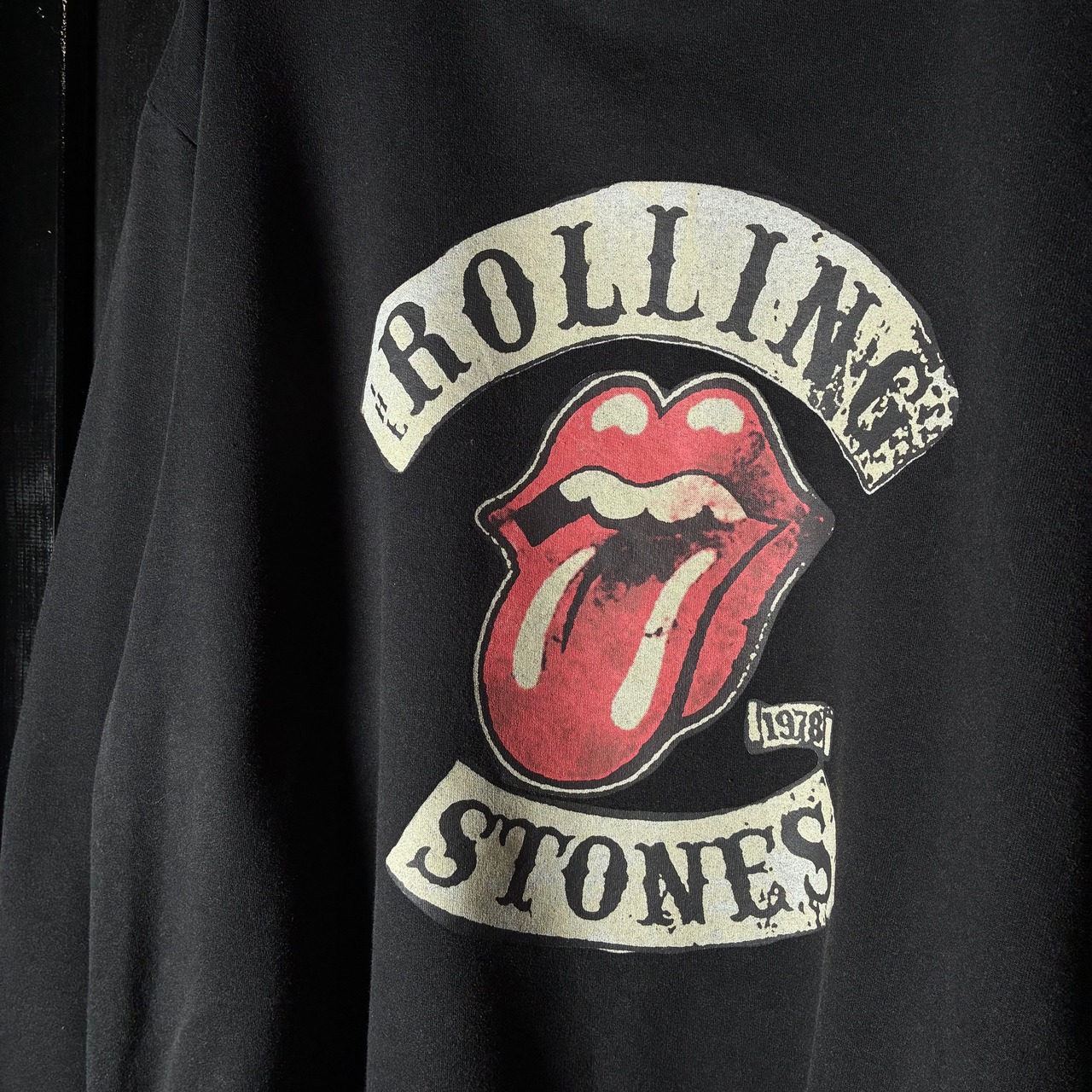The Rolling Stones オフィシャルバンドスウェット　ローリングストーンズ　リップアンドタン　黒