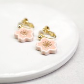 小桜 ピアス・イヤリング