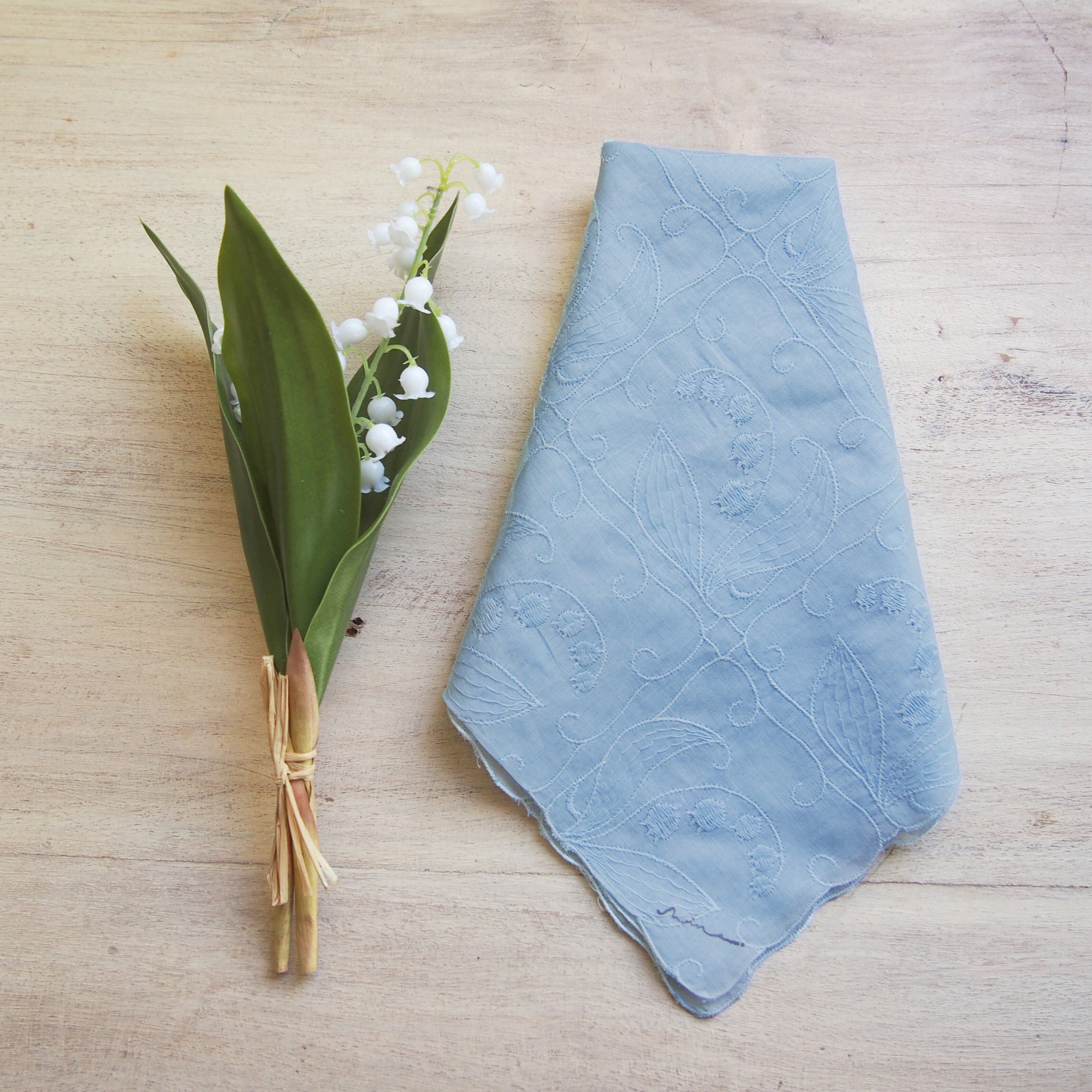 藍染めのすずらんレースハンカチ | 染めもの 峯の小屋
