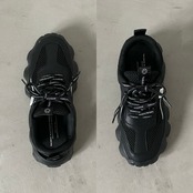 【受注予約：6月下旬入荷予定】chunky sole dad sneakers‐sandals/black