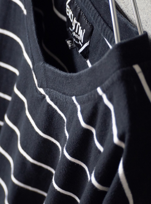 "EVOLUTION IN DESIGN" used Border 6XL t-shirt