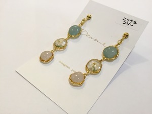 【ピアス変更可能】ponne 3連つぶつぶイヤリング