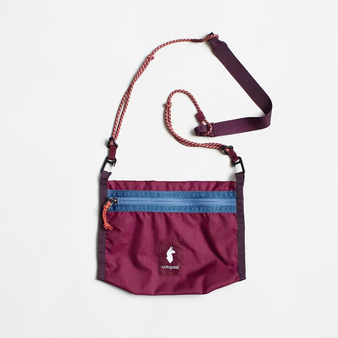 cotopaxi(コトパクシ) Lista 2L Lightweight Crossbody Bag - Cada Día  Jam(リスタ 2L クロスボディバッグ / サコッシュ)