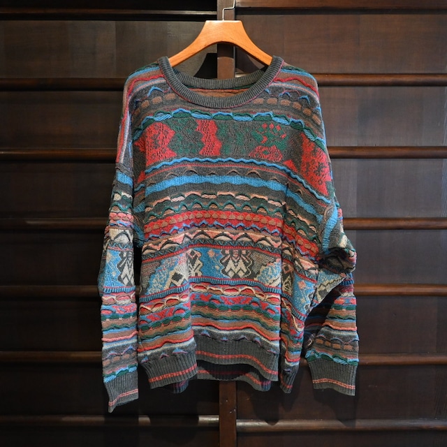 vintage 3D knit