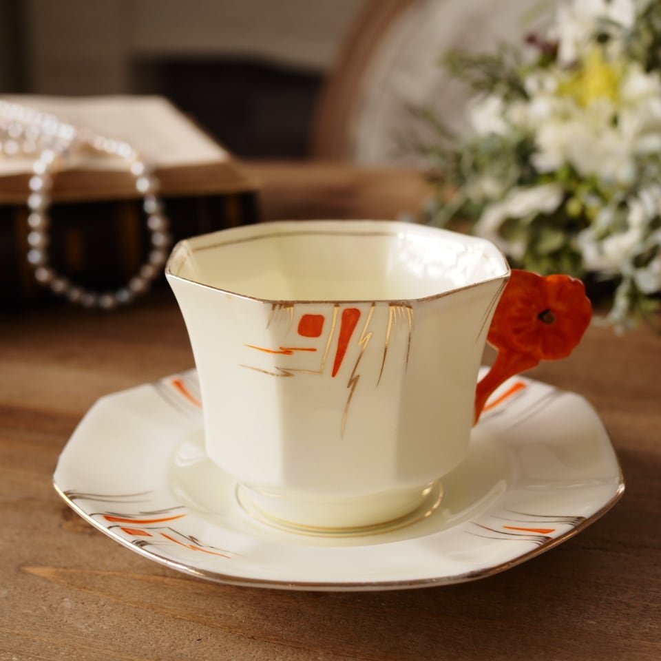 英国サミュエルラドフォード アールデコ＆フラワーハンドル カップ