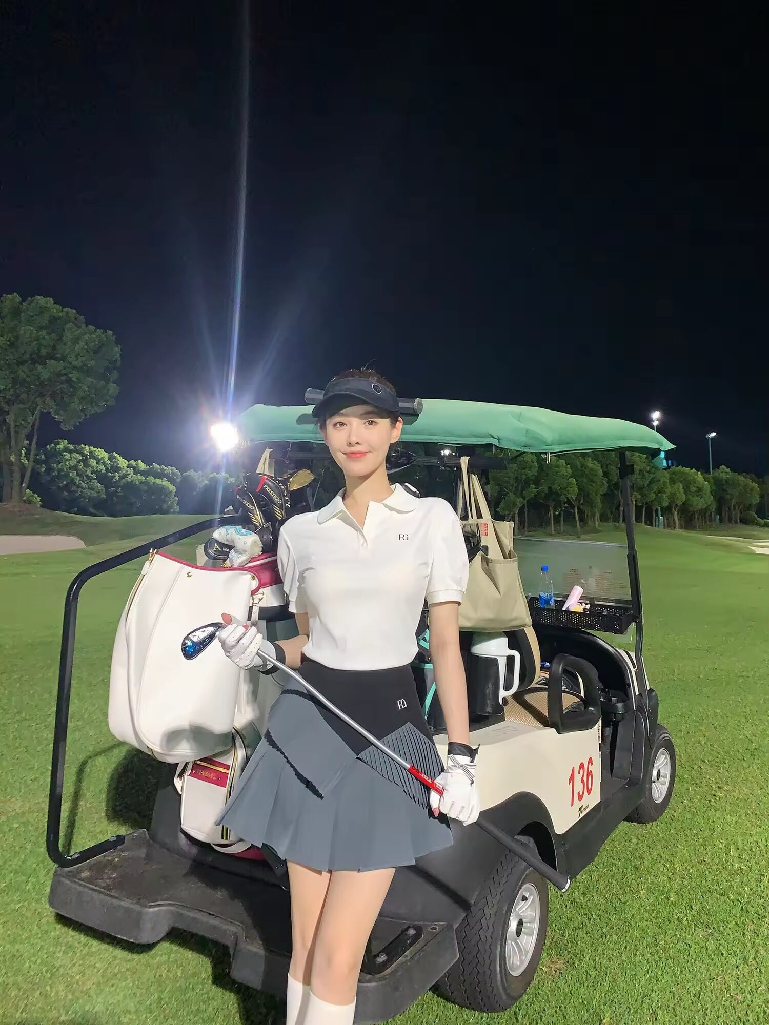 デザインプリーツスカート | AMIS GOLF 【韓国ゴルフウェア】