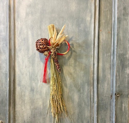 お正月飾りしめ縄ドライフラワーd