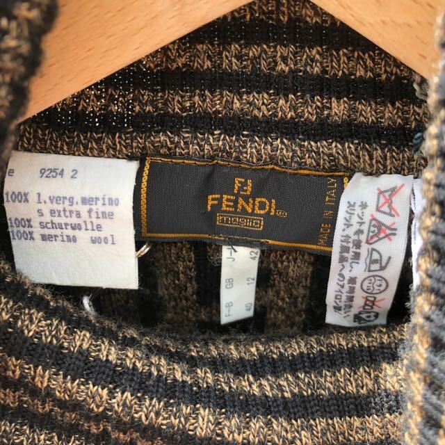 FENDI　フェンディ　ズッカ柄　ニット