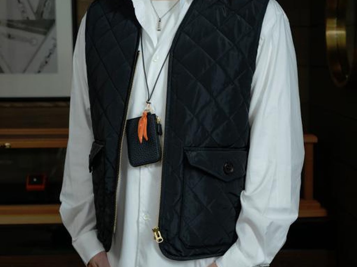 THREE STAR LUXURY VEST
