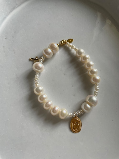 【K14GF】Freshwater Pearl Mix & Medai Magnet Bracelet