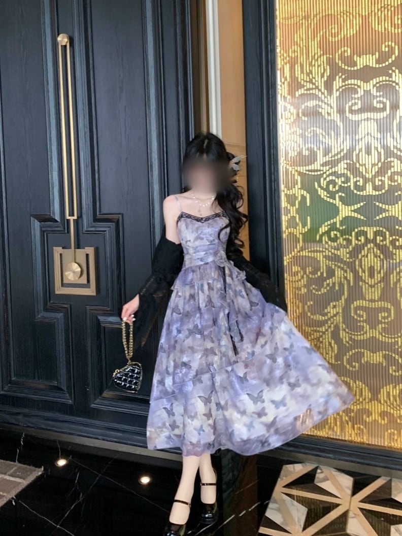 蝶柄ラベンダーキャミワンピース｜細見え×大人可愛いフレアシルエット