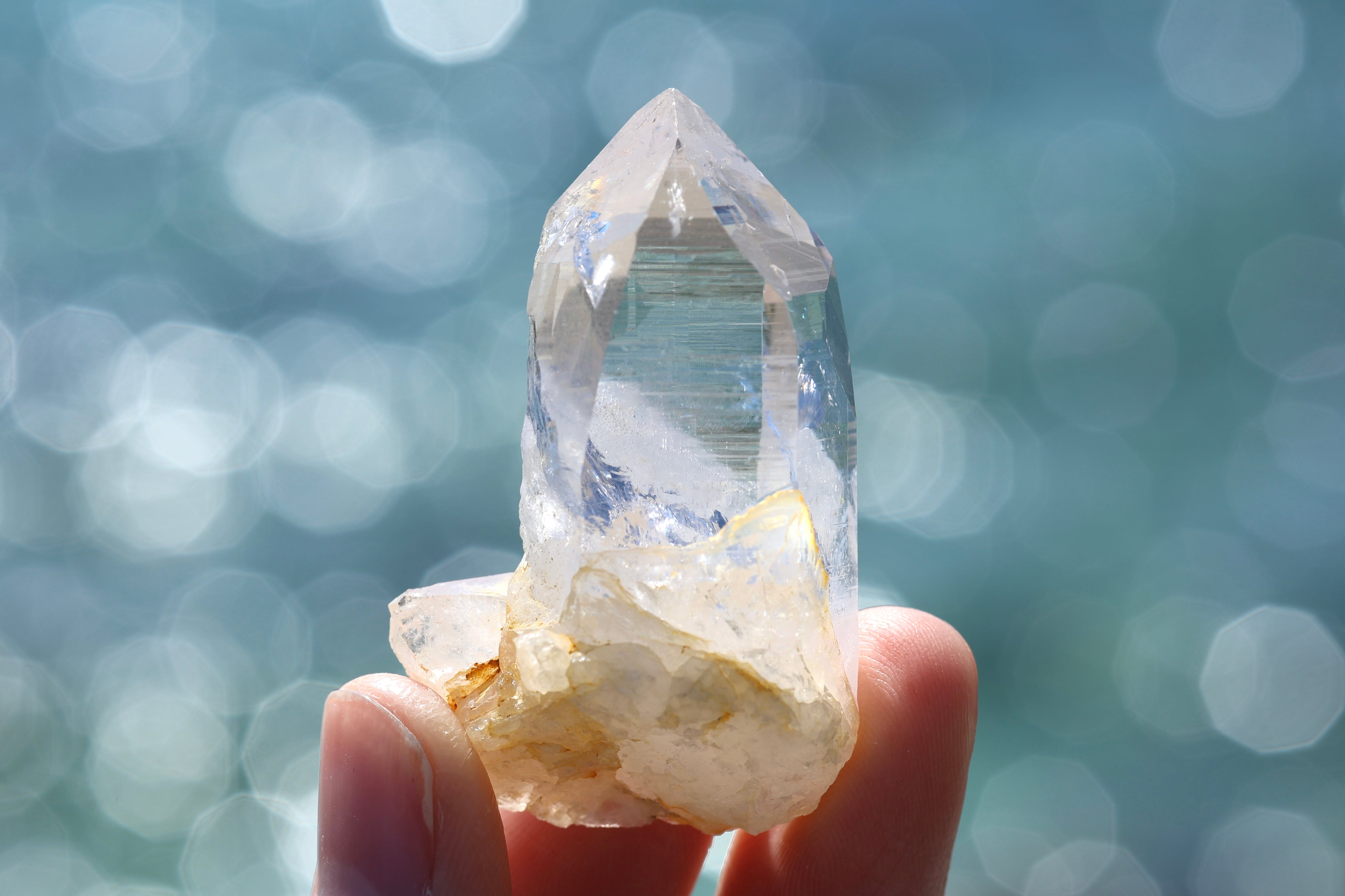 ヒマラヤ水晶 ガネーシュヒマール産 | 石垣島の夜光貝アクセサリーと