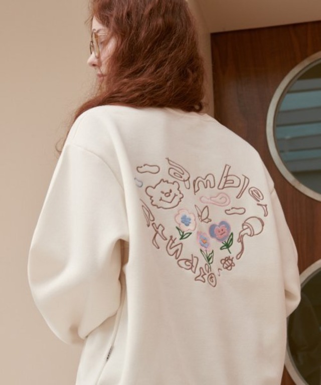 ★【AMBLER】Flower heart Over fit Sweatshirt AMM1107 (Ivory)