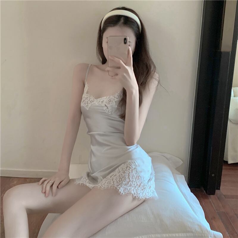 グレーのレーススリングドレス女性の夏のセクシーなタイトフィットヒップパジャマショートスカート気質ウエストオープンバックスカート ブラックストロベリース63782263708