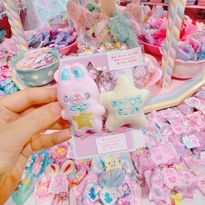 【B9】29-16刺繍マスコットキーホルダー（ヘアクリップ付きSサイズ）