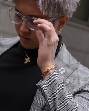 PREMIUM LUXURY ZIRCONIA BANGLE