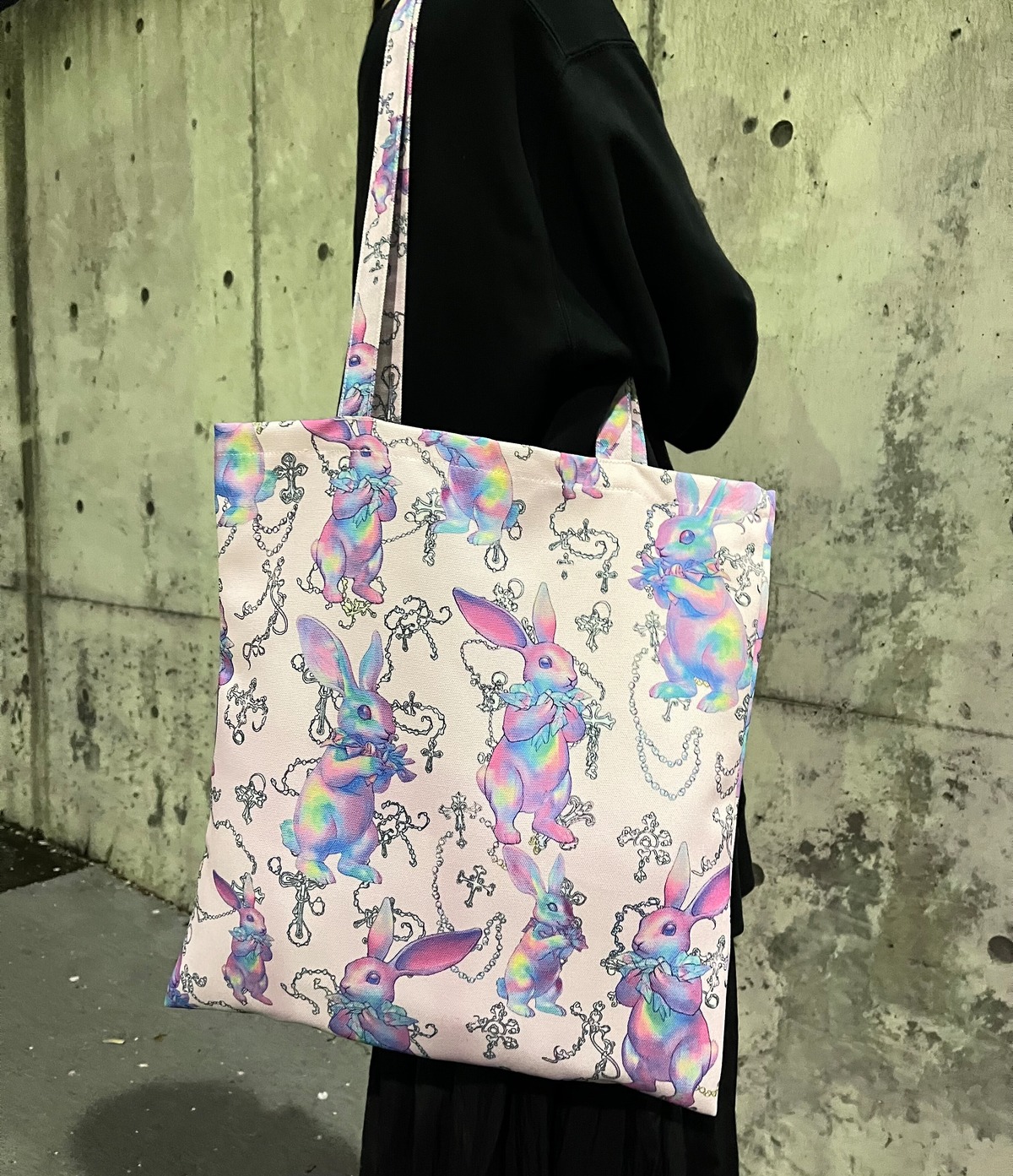 クロスチェーン兎 トートバック | Drug honey official store 