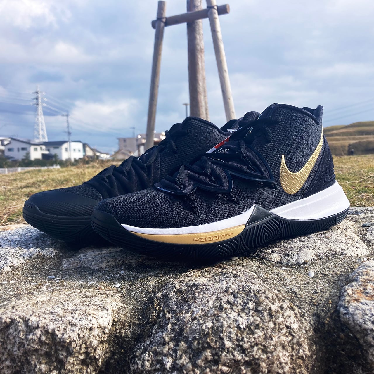 Nike Kyrie 5 EP カイリー5 カイリー・アービング AO2919-007 ...