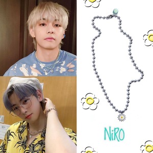★BTS V テテ　ウヌ 着用！！【NIRO】WHiTE n MiNT DAiSY NECKLACE