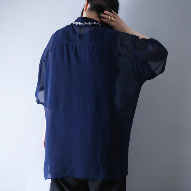 "刺繍" 蔦 motif design XXX over silhouette h/s shirt