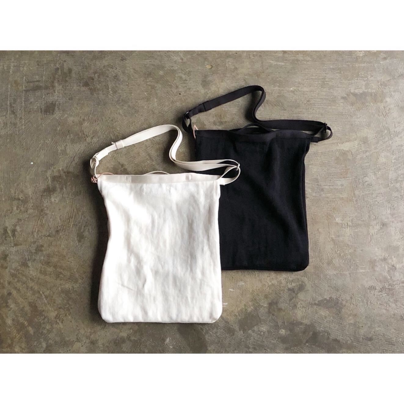 再入荷 SLOW(スロウ) Safilin Herringbone -Roll Shoulder Bag L- | AUTHENTIC Life  Store powered by BASE