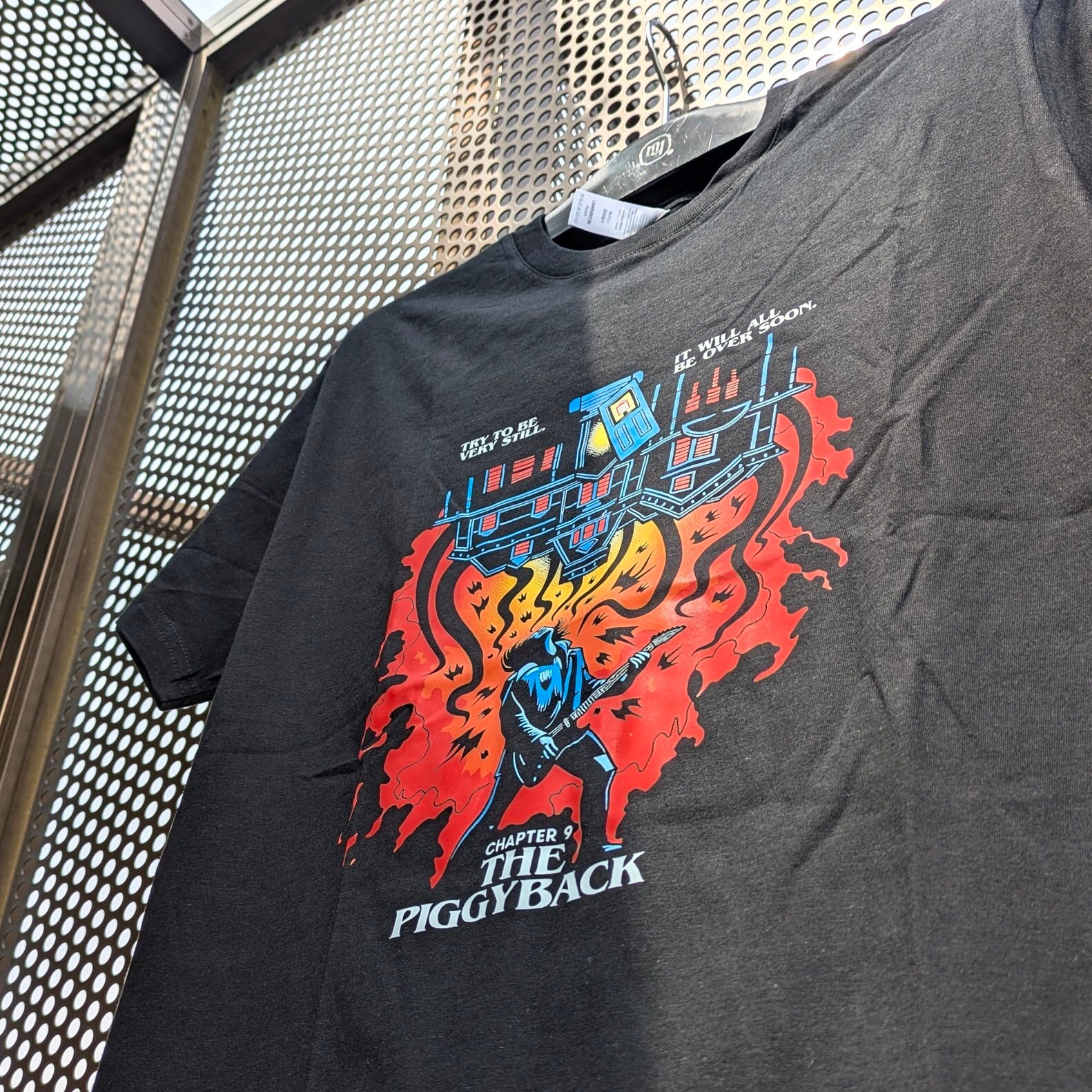 【 Stranger Things / ストレンジャーシングス 】エディ マンソン / Tシャツ〚アメリカン雑貨 アメトイ〛