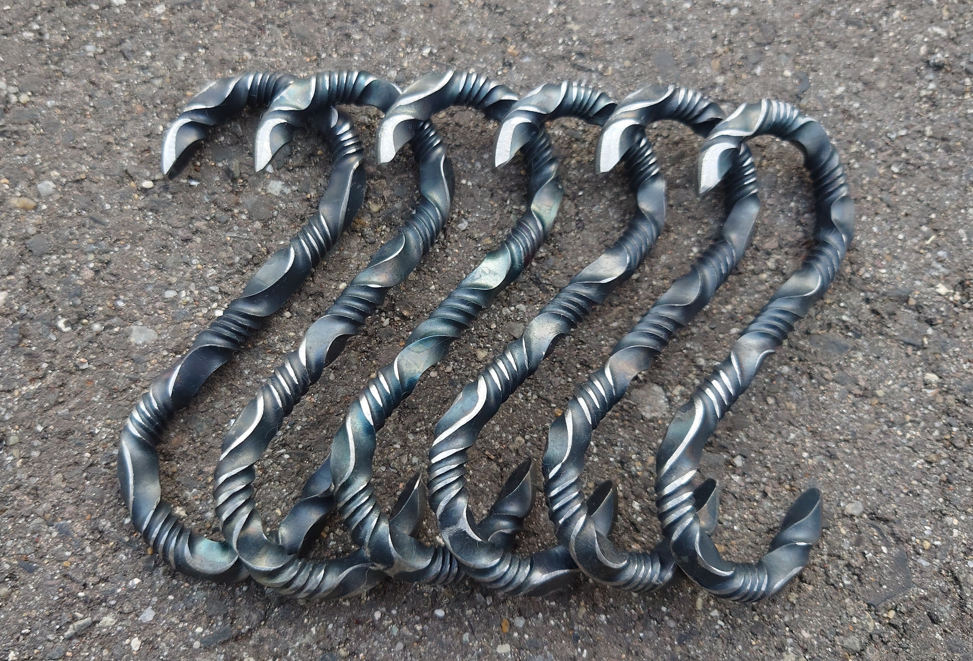 力鉄屋(RIKITETSUYA)