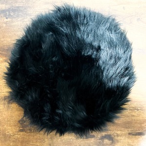 UNFINISHEDビッグシルエットブラックファーベレー帽